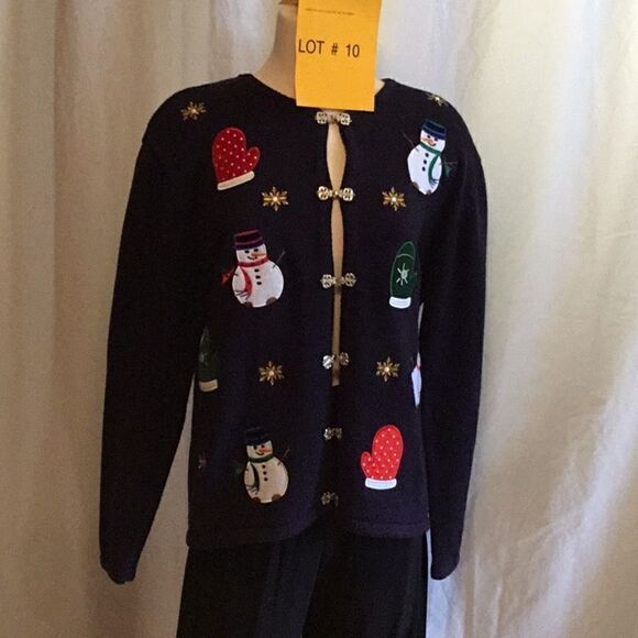 Vintage navy Christmas sweater w/ornate closures - Picture 2 of 8